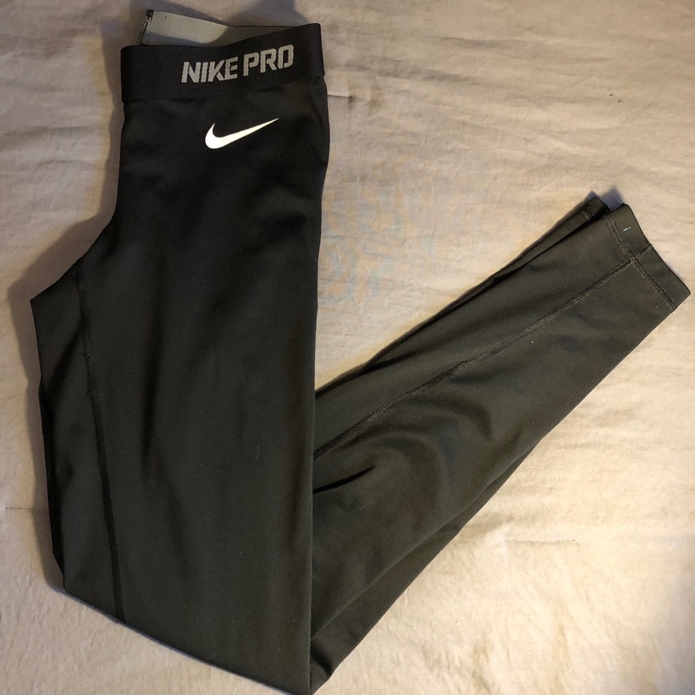 Nike pro leggings